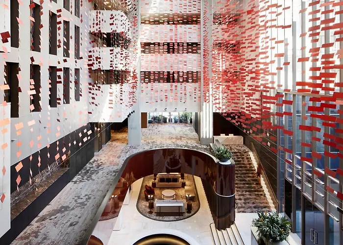 Hotel Realm